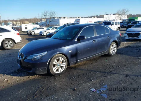 2010 BMW 528I из США, поврежденный, VIN WBANU5C51AC124564